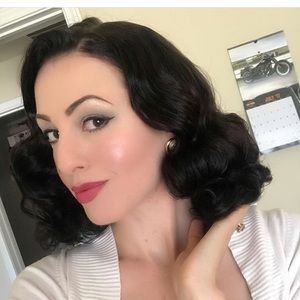 Meet your Posher, Alyna